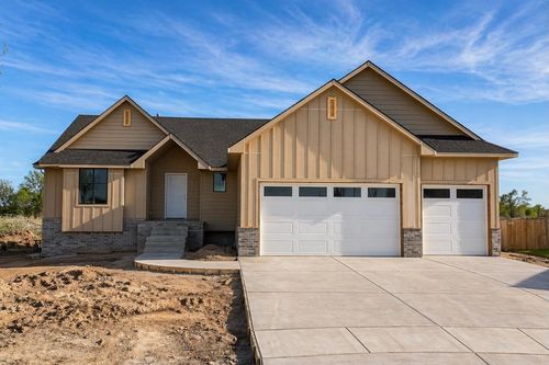 5865 N Saint Paul Ct, Wichita, KS, 67204-5394 | Card Image