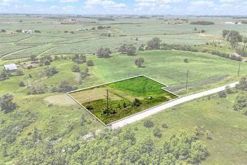 32135 645th Ave, Maxwell, IA, 50161 | Card Image