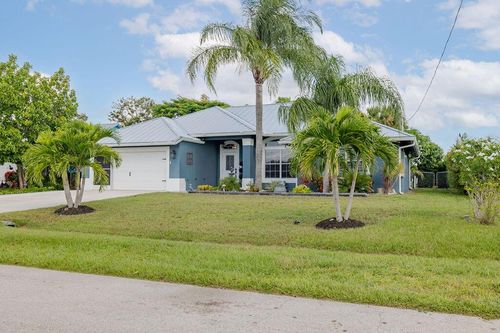 831 Sw Duncan Ter, Port St Lucie, FL, 34953-1962 | Card Image