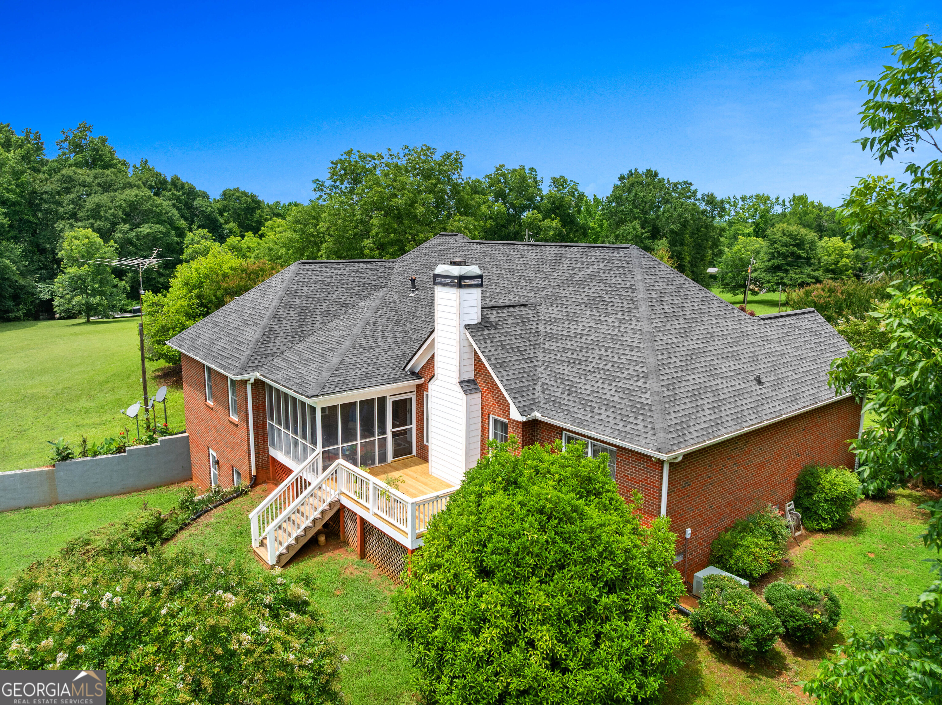 Residential in Colbert 5