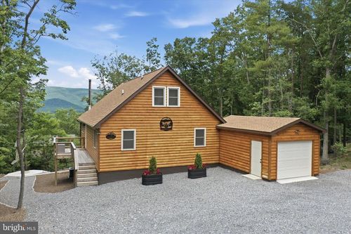 8315 Supinlick Ridge Rd, MOUNT JACKSON, VA, 22842-8410 | Card Image