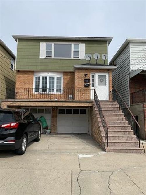 2-33 E 51st St, Bayonne, NJ, 07002-4116 | Card Image