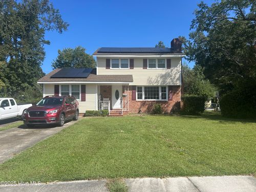 704 Christine Ave, Jacksonville, NC, 28540-6805 | Card Image