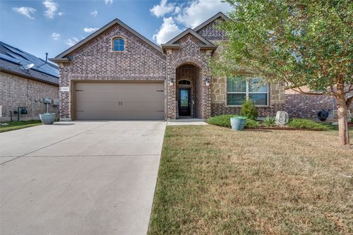 11117 Klondike Ln, Aubrey, TX, 76227-3165 | Card Image