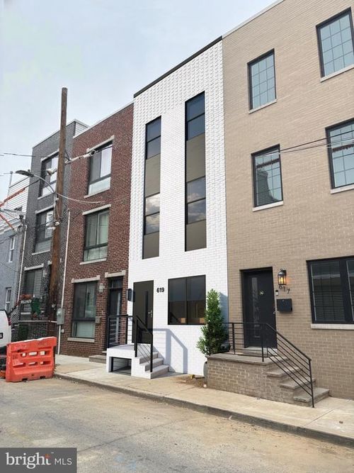 619 Cantrell St, PHILADELPHIA, PA, 19148-3221 | Card Image
