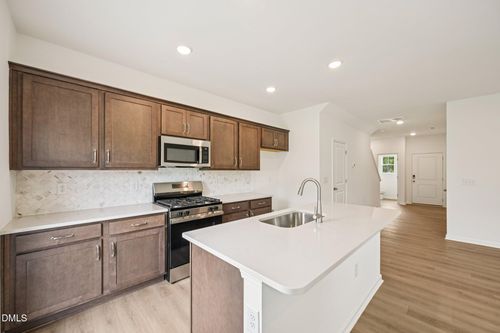 600 Rosy Ct, Rolesville, NC, 27571-4417 | Card Image