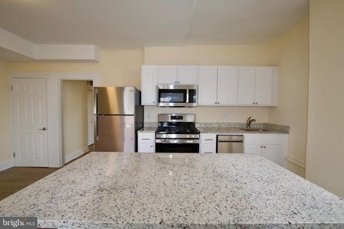 apt-3-2743 Saint Paul St, BALTIMORE, MD, 21218-4344 | Card Image