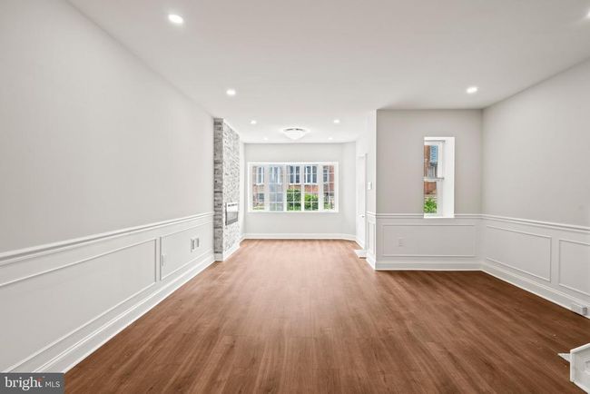 6445 N Sydenham St, Townhouse with 3 bedrooms, 2 bathrooms and null parking in PHILADELPHIA PA | Image 9