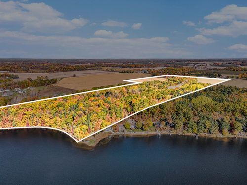 8101 Lincoln Lake Rd, Belding, MI, 48809 | Card Image