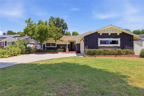 16507 Calahan St, North Hills, CA, 91343-3703 | Card Image