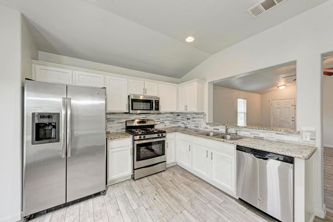 233 Wallops, House other with 4 bedrooms, 2 bathrooms and 2 parking in Kyle TX | Image 12
