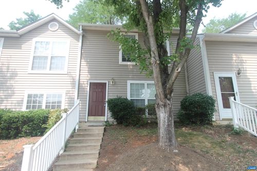 113 Waterbury Ct, CHARLOTTESVILLE, VA, 22902-9013 | Card Image
