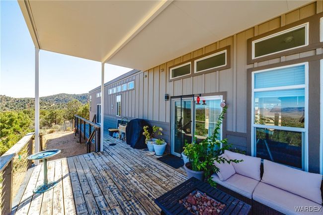 Deck | Image 51