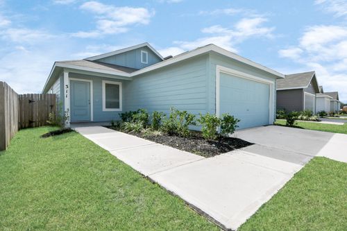 311 Brandi Dr, Wharton, TX, 77488-5233 | Card Image