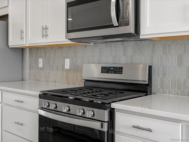 14451 Pansy Loop, Townhouse with 4 bedrooms, 4 bathrooms and 2 parking in Morrison CO | Image 7
