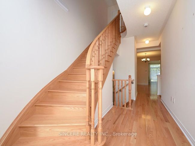 74 Paper Mills Cres, House attached with 3 bedrooms, 3 bathrooms and 1 parking in Richmond Hill ON | Image 9