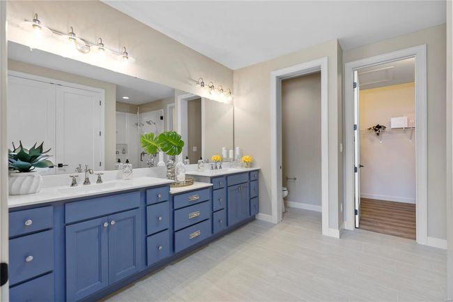 Photo representation of a similar home. Some features shown may be optional. | Image 13