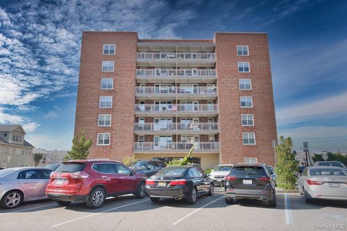 apt-3f-855 E Broadway, Long Beach, NY, 11561-4749 | Card Image