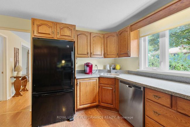 152 Withrow Ave, House other with 4 bedrooms, 3 bathrooms and 2 parking in Nepean ON | Image 21