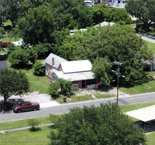 208 Louisiana St, Wauchula, FL, 33873-2233 | Card Image