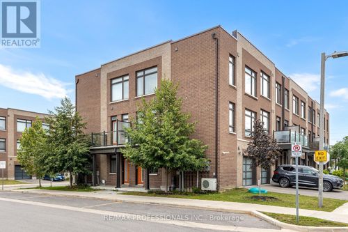1 Lochlin Street, Vaughan (Vaughan Grove), ON, L4L0M1 | Card Image