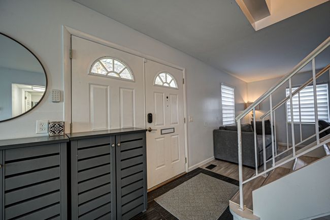 19824 Irongate Ct, Condo with 3 bedrooms, 3 bathrooms and null parking in Northville Township MI | Image 4