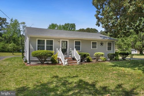 20384 Mary Ball Road, WHITE STONE, VA, 22578 | Card Image