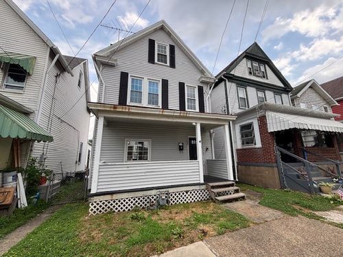 634 6th St, Pitcairn, PA, 15140-1203 | Card Image