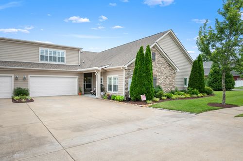 2457 Bridgeway St, Murfreesboro, TN, 37128-4964 | Card Image