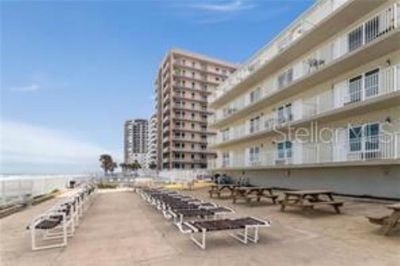 3270 - 3727 S Atlantic Avenue, Condo with 1 bedrooms, 1 bathrooms and null parking in DAYTONA BEACH FL | Image 2