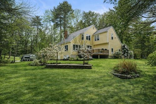 12 Campmeeting Rd, Topsfield, MA, 01983-1213 | Card Image