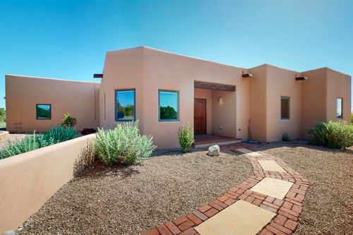 33 Black Canyon Rd, Santa Fe, NM, 87508-8605 | Card Image