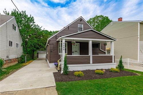 4688 E 173rd St, Cleveland, OH, 44128-3904 | Card Image
