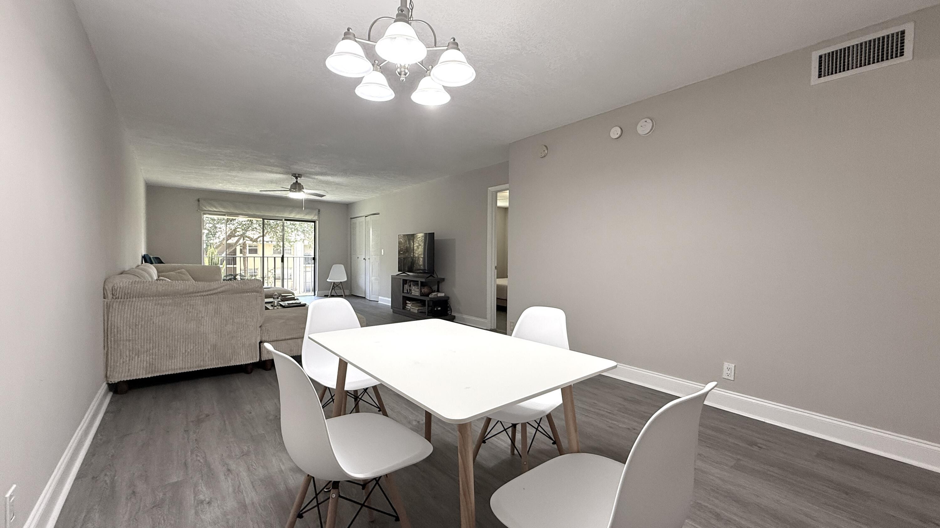 Residential Lease in Delray Beach 4