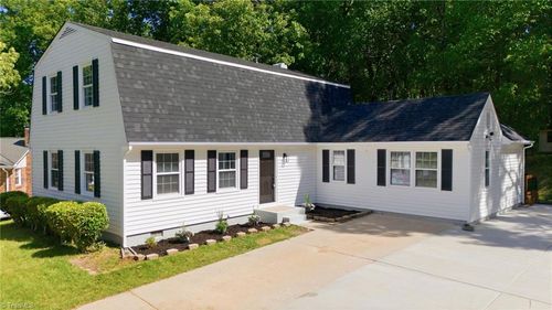 1930 Middlewood Ct, High Point, NC, 27265-1431 | Card Image