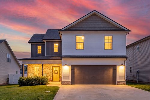 689 Elm St, Clarksville, TN, 37040-6245 | Card Image