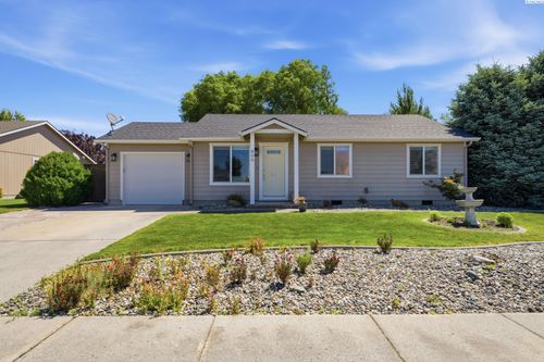 600 Riverstone Dr., Richland, WA, 99352 | Card Image