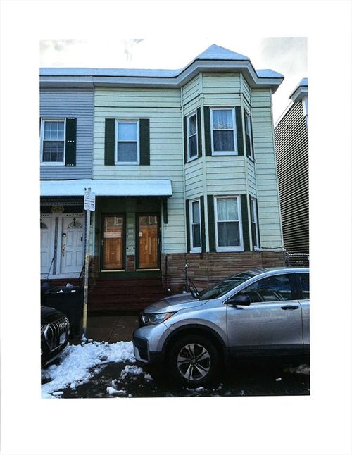 755-755 East Fifth Street, Boston, MA, 02127 | Card Image