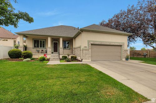 1366 Silk Tree Ct, South Jordan, UT, 84095-8429 | Card Image