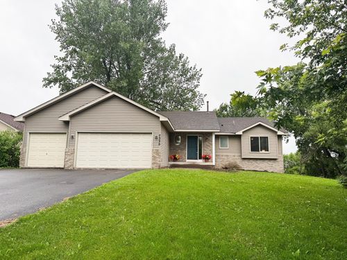 7320 Deer Pass Dr, Centerville, MN, 55038-7421 | Card Image