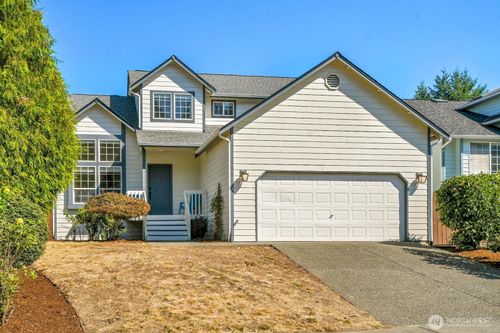 18524 114th Avenue Se, Renton, WA, 98055 | Card Image