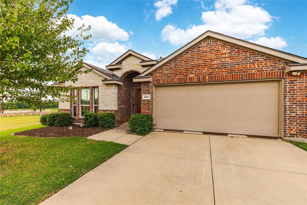 Dartmouth Dr, Van Alstyne, TX 75495