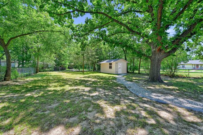 1405 N Wharton St, House other with 5 bedrooms, 2 bathrooms and null parking in Sherman TX | Image 33
