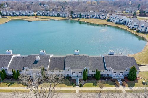 8374 S Tuckaway Shores Drive, Franklin, WI, 53132 | Card Image