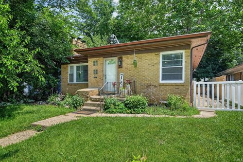 3118 S Michigan St, South Bend, IN, 46614-1714 | Card Image