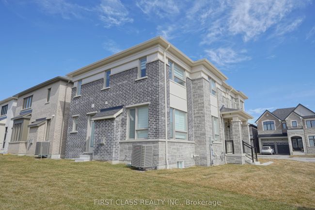 1475 Mockingbird Sq, House other with 4 bedrooms, 4 bathrooms and 2 parking in Pickering ON | Image 4