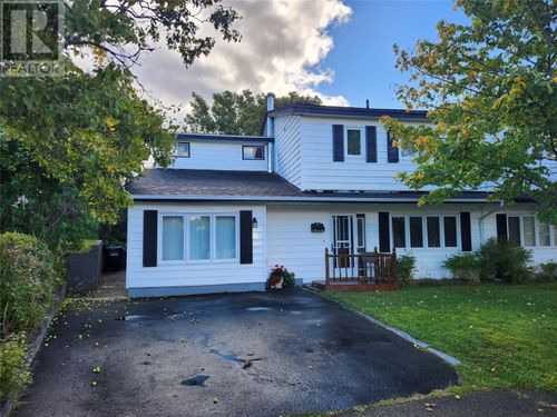 14 Wadland Cres, Saint Johns, NL, A1A2J6 | Card Image