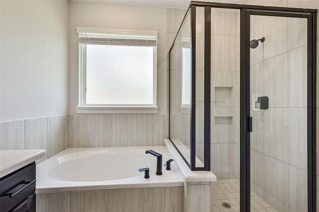 21606 Laggan Cliff Ln, House other with 5 bedrooms, 3 bathrooms and 2 parking in Cypress TX | Image 22