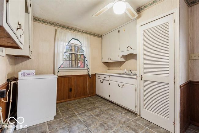15418 Memphis Bluelick Rd, House other with 4 bedrooms, 3 bathrooms and null parking in Henryville IN | Image 9