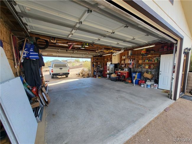 Garage | Image 57
